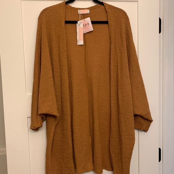 Cardigan - Picture 2 of 4